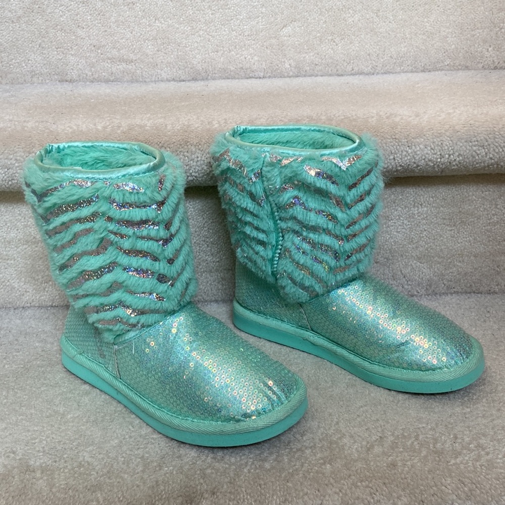 justice sparkle & light uo slippers